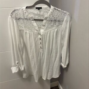 Ava & Grace Women’s White Lace 3-4 Sleeve Top Size L